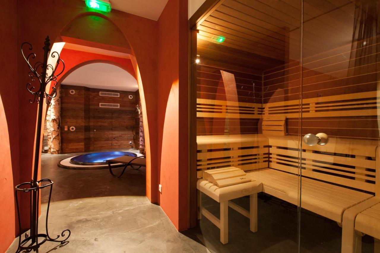 Hotel Cote Brune لو دوز آلب المظهر الخارجي الصورة